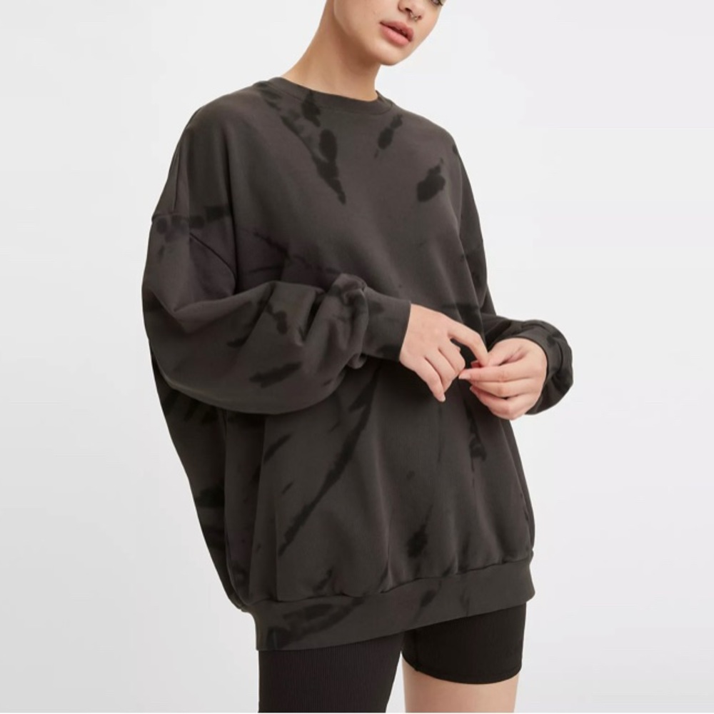 PRISM CREWNECK SWEATSHIRT